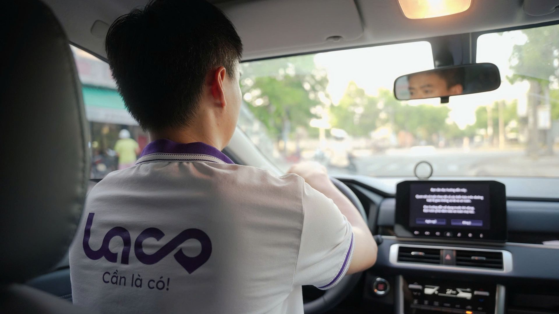Dịch vụ lái xe hộ